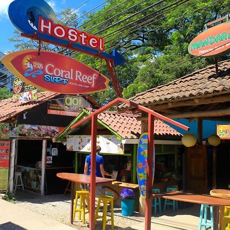 Coral Reef Surf Hostel And Camp Тамариндо Екстер'єр фото
